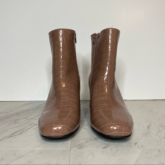 New! Steve Madden Darma Pink Croc Faux Leather Bootie 8.5M - Picture 2 of 14